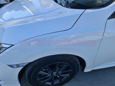 Honda Civic Fc5 Sol Ön Beyaz Çamurluk Boyasız