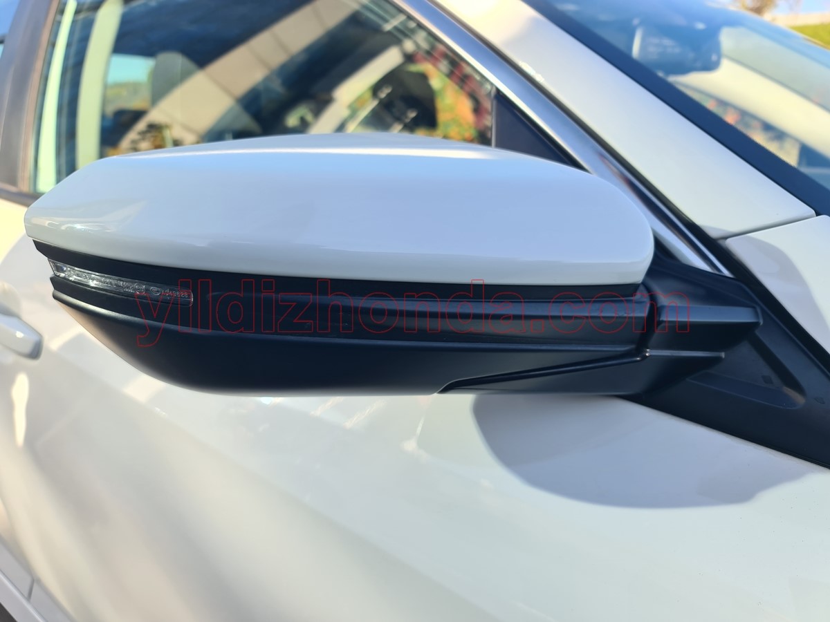 Honda Civic Fc5 Sağ Ayna Kapağı