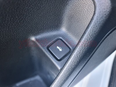 Honda Civic Fc5 Bagaj Açma Düğmesi
